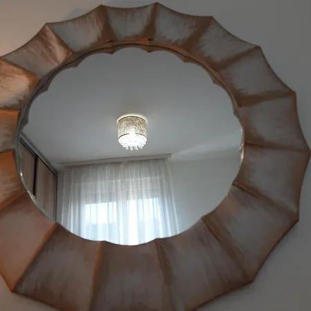 Bella Apartment *