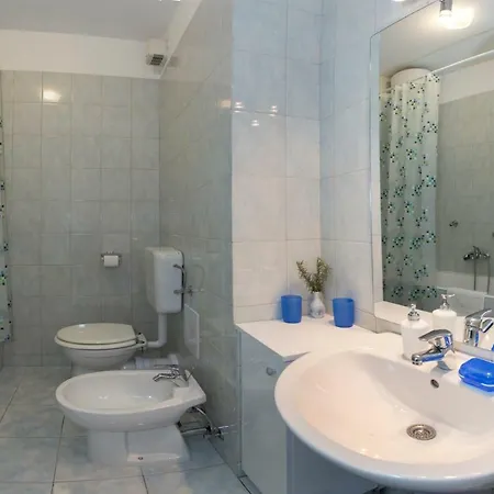 Bella * スプリト